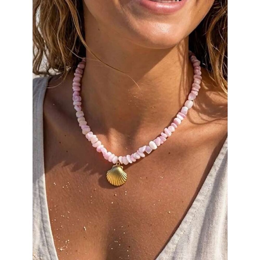 Shell Pendant Pink Bead Necklace #2551